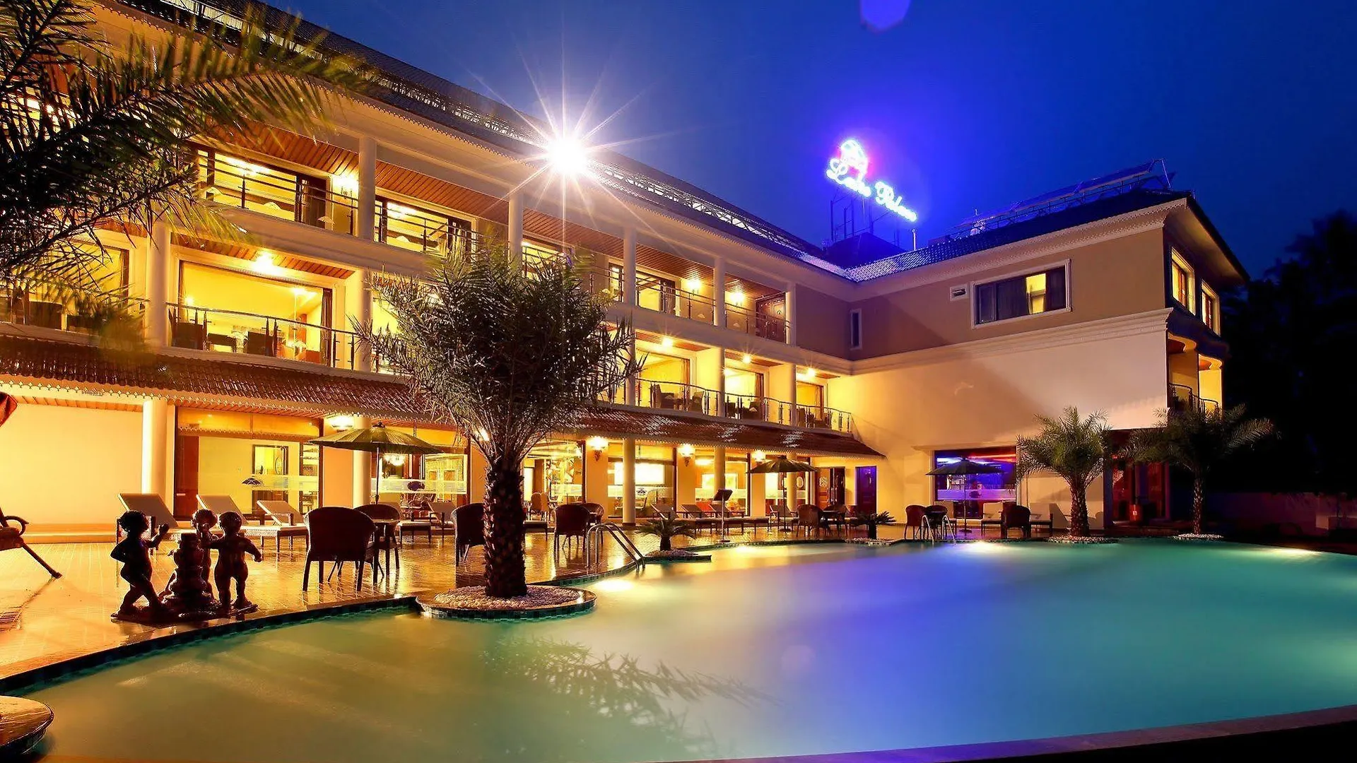 Hotel Lake Palace Trivandrum Vettutura